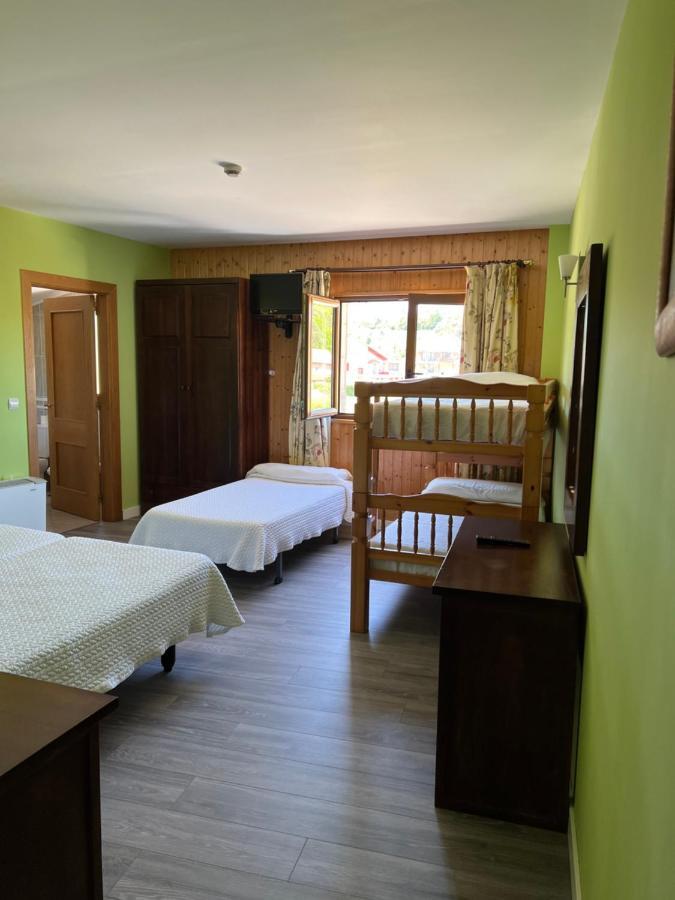 Hotel Villa Maria Revilla De Camargo Εξωτερικό φωτογραφία