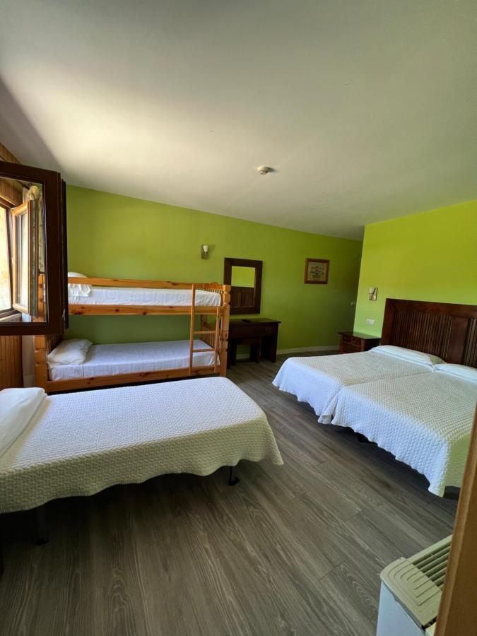 Hotel Villa Maria Revilla De Camargo Εξωτερικό φωτογραφία