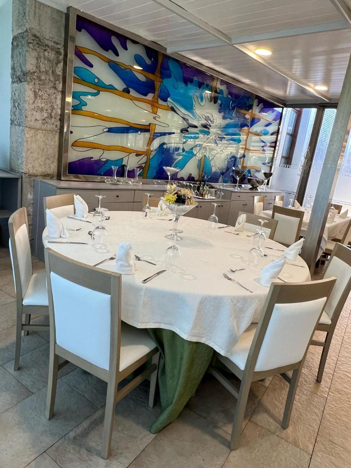 Hotel Villa Maria Revilla De Camargo Εξωτερικό φωτογραφία